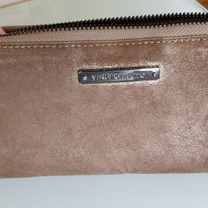NEW PICTURES - Vince Camuto zip-around wallet